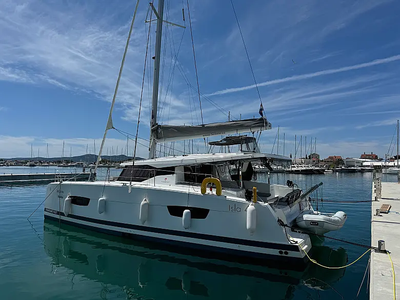 Isla 40