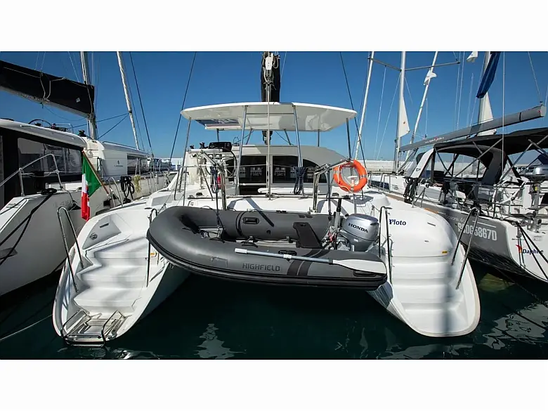 Lagoon 380