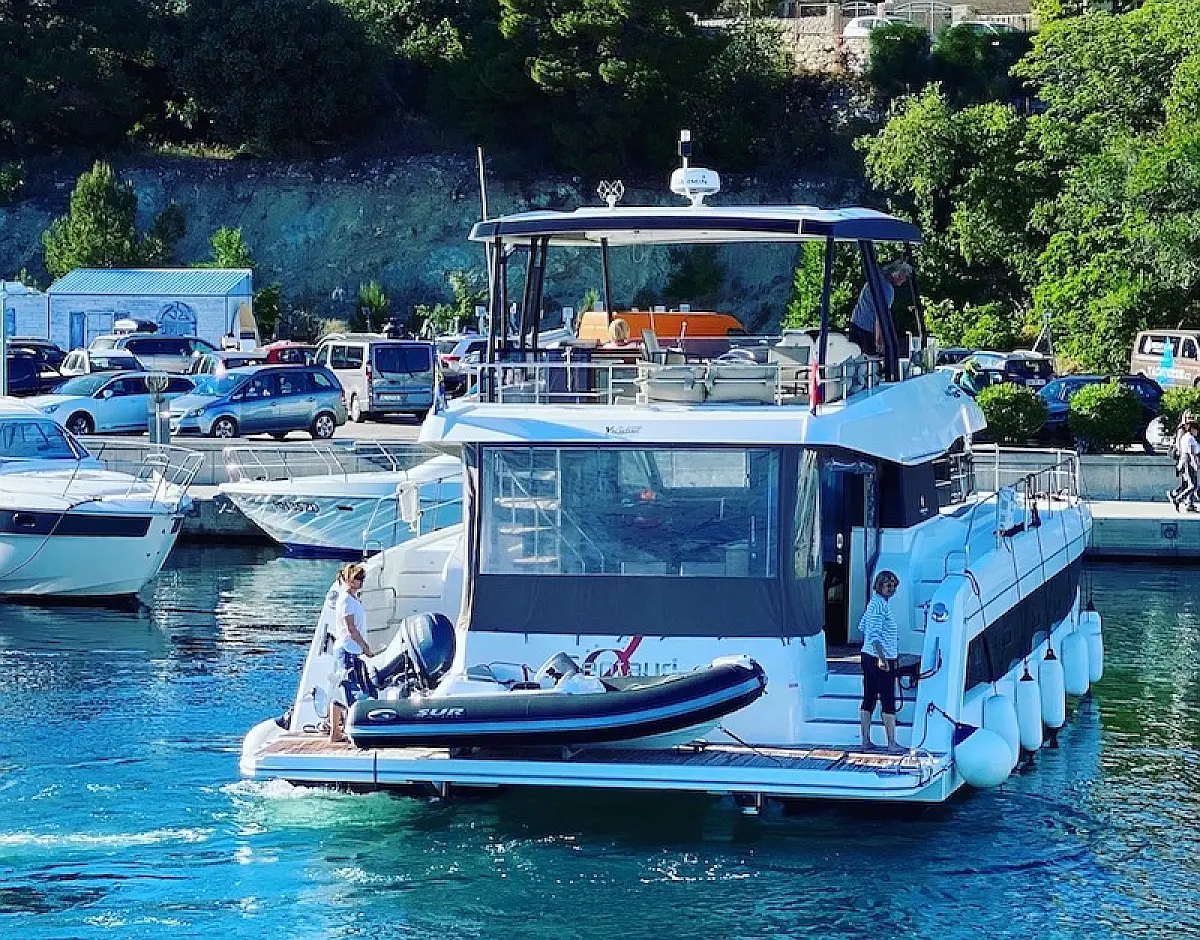 MY 44 Fountaine Pajot - 